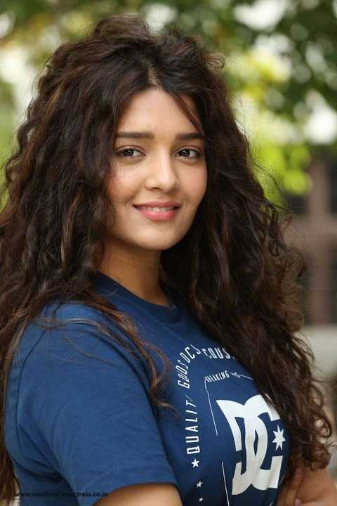 ritika-singh-tring