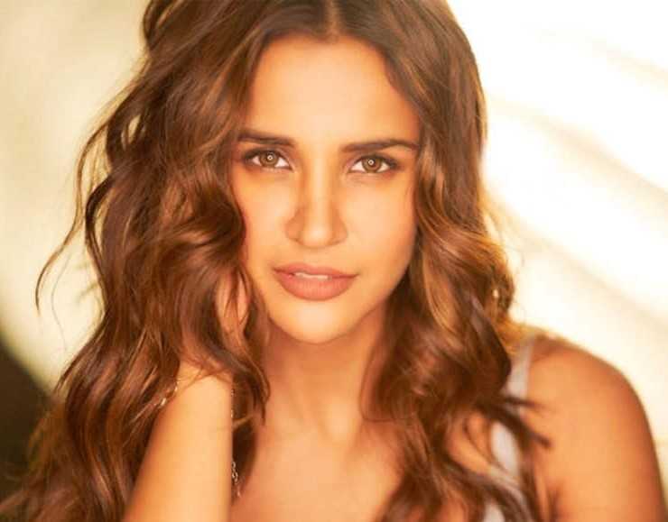 aisha-sharma-image-tring