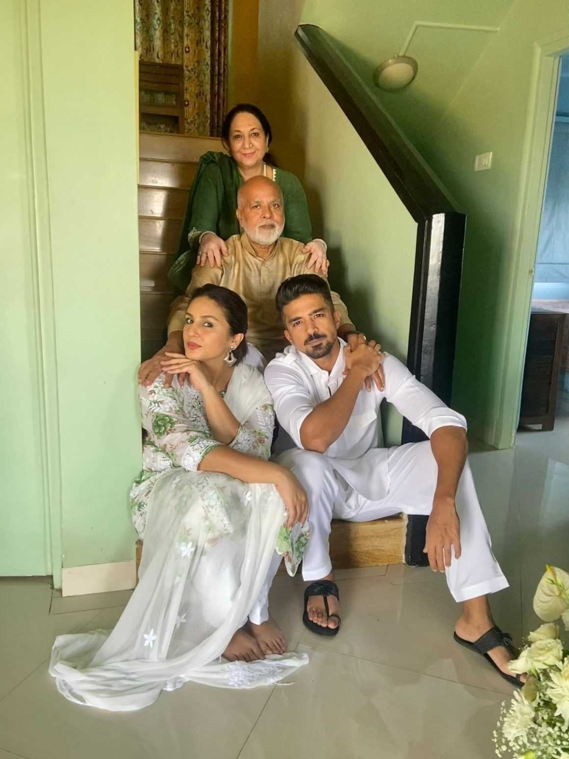 saqib-saleem-family-tring