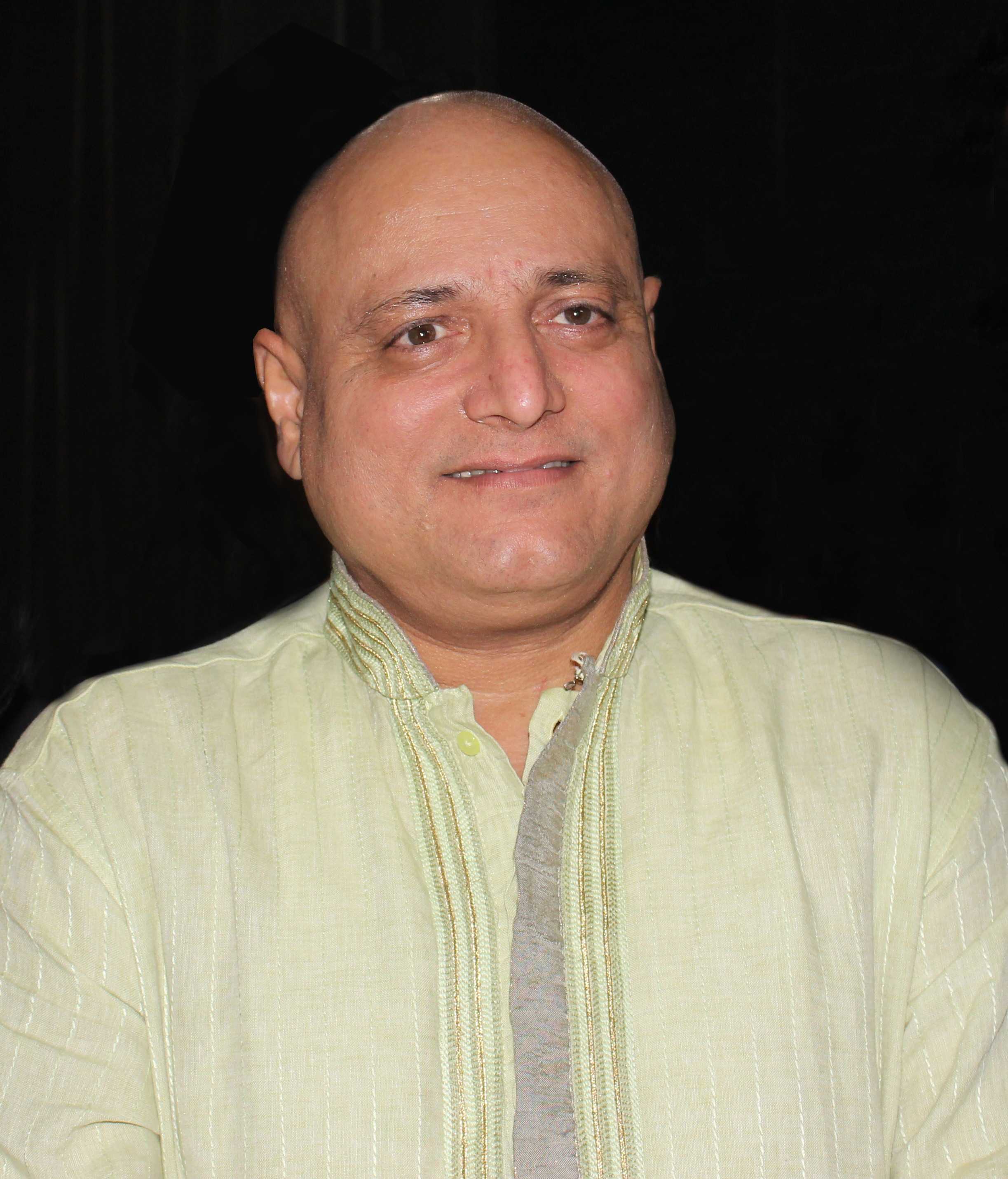 Tring Celebrity Manoj Joshi