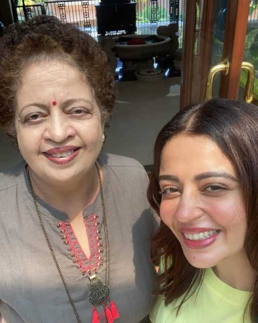 Neha Pendse with her mother