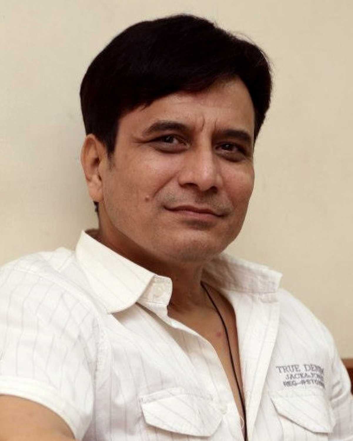 Marathi actor samdeep kulkarni