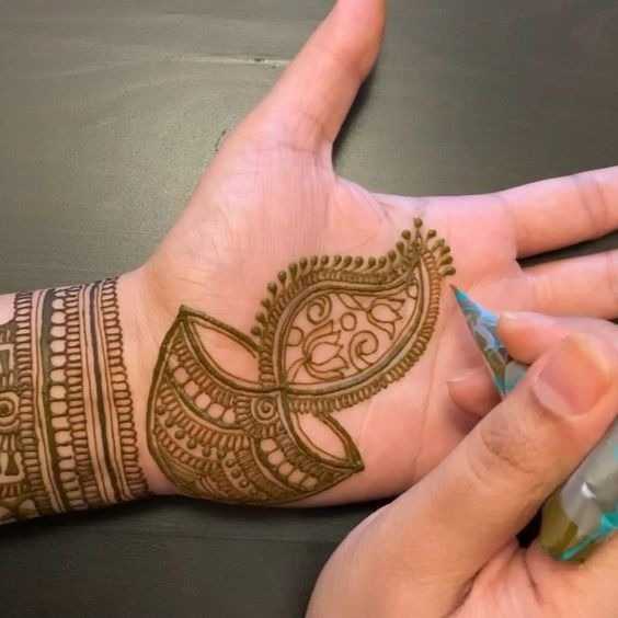 Diwali ke Liye 5 Minuts me Lagayen ye Simple and Best Mehandi Designs -  Yojana India