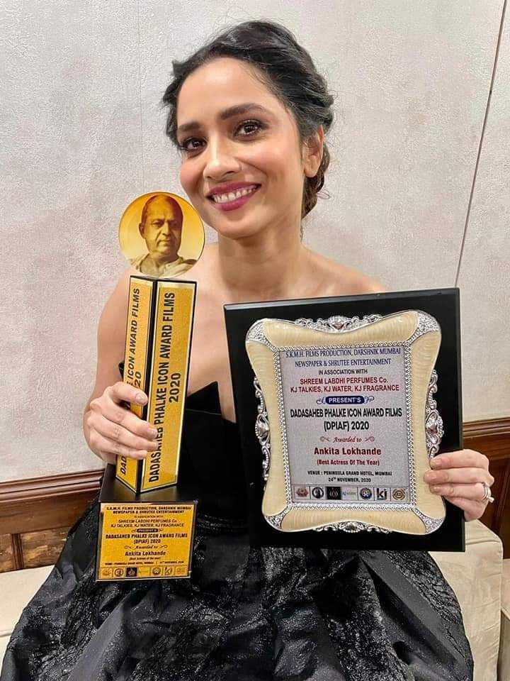 ankita-lokhande-award