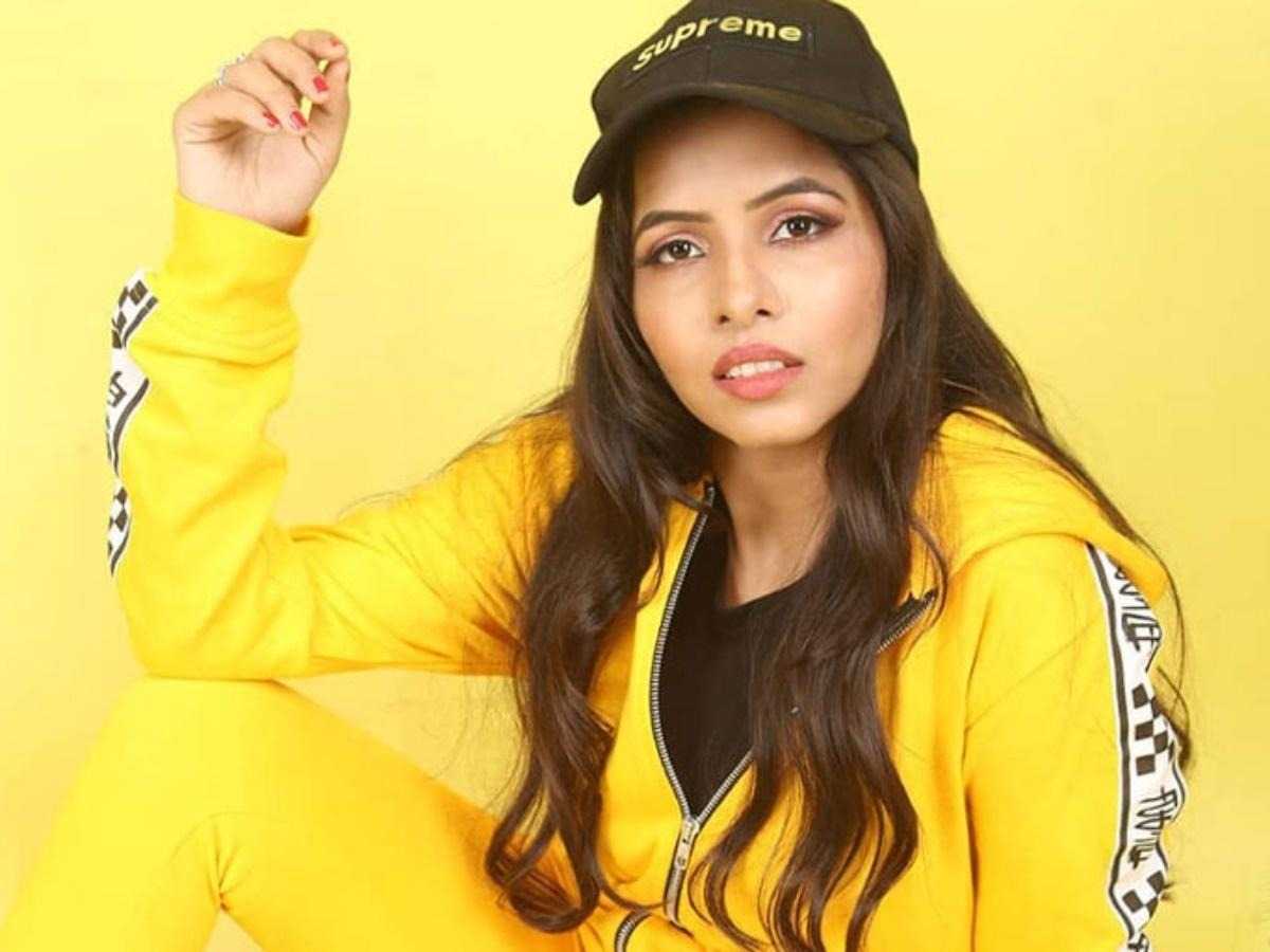 Dhinchak Pooja