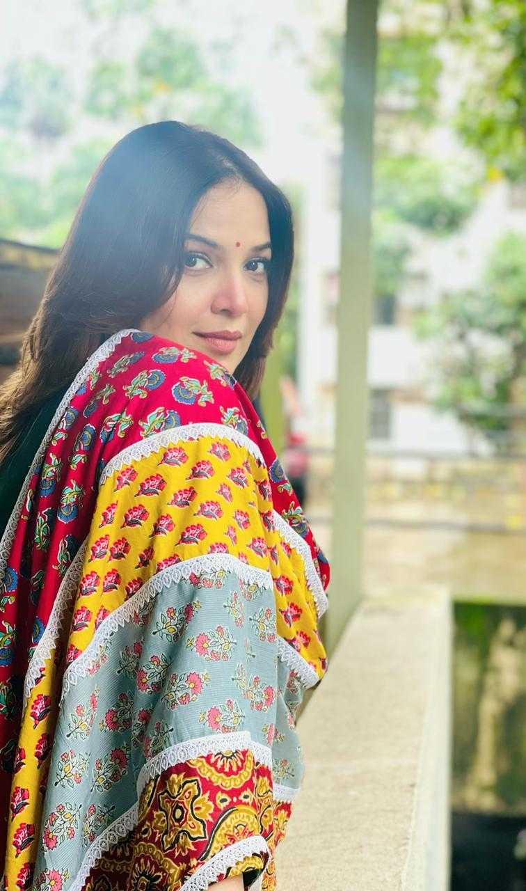 Shilpa Tulaskar Movie Star Age, Family, Biography, Husband, Movies
