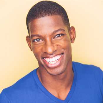 Celebrity Damian Thompson - Tring India