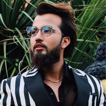 Celebrity Allan Bazil Monteire - Tring India
