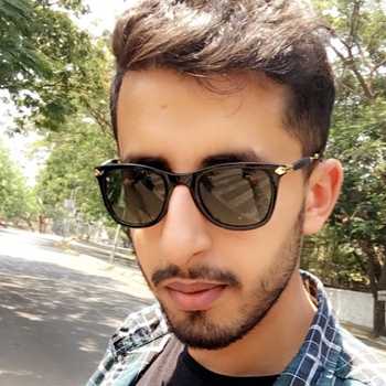 Celebrity Tarun Wadhwani - Tring India