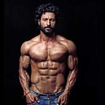 Celebrity Jitender Rajput - Tring India