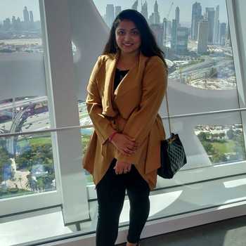 Celebrity Esha Shroff Shah - Tring India