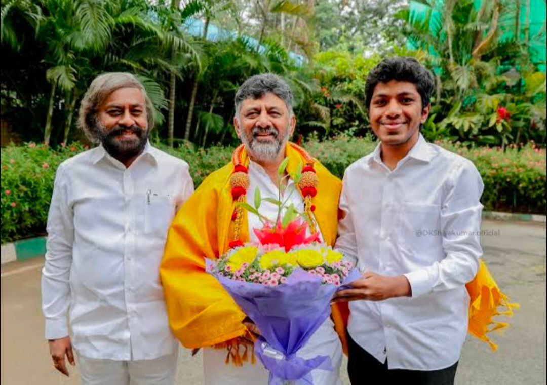 ಈಶ್ವರ ಖಂಡ್ರೆ ಪರಿಚಯ ಮತ್ತು ನಡೆದು ಬಂದ ದಾರಿ.