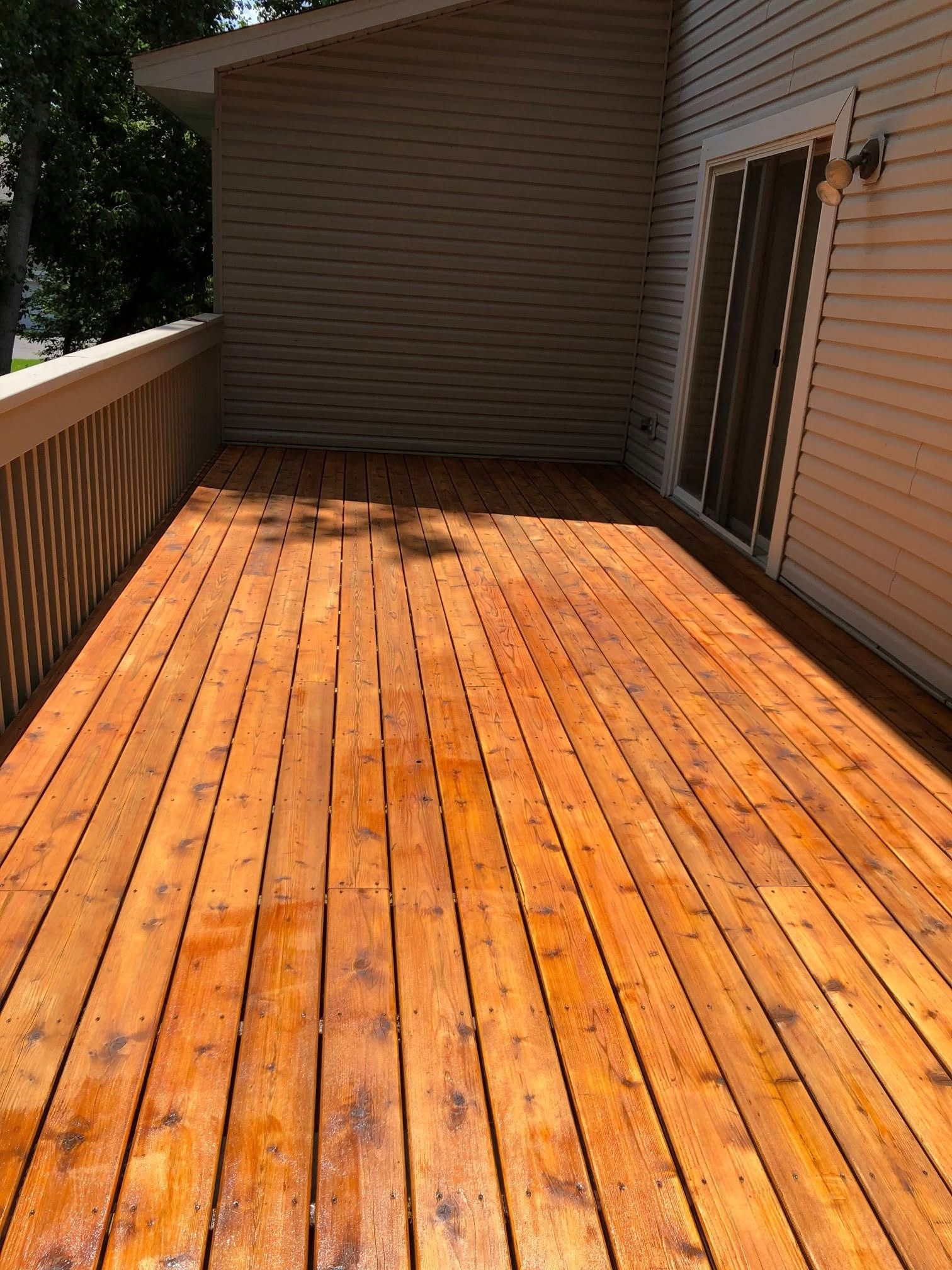 Deck & Fence Staining