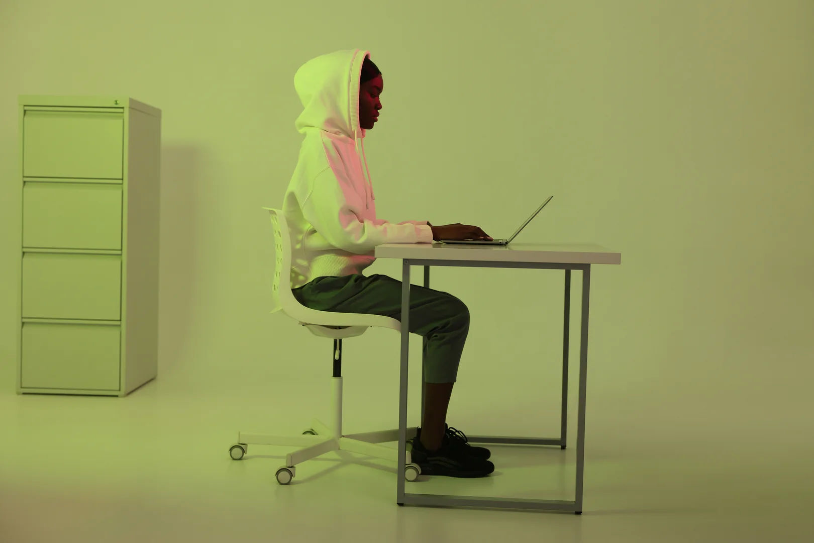 Digital Eye Strain: How to Protect Your Vision in the Screen Age