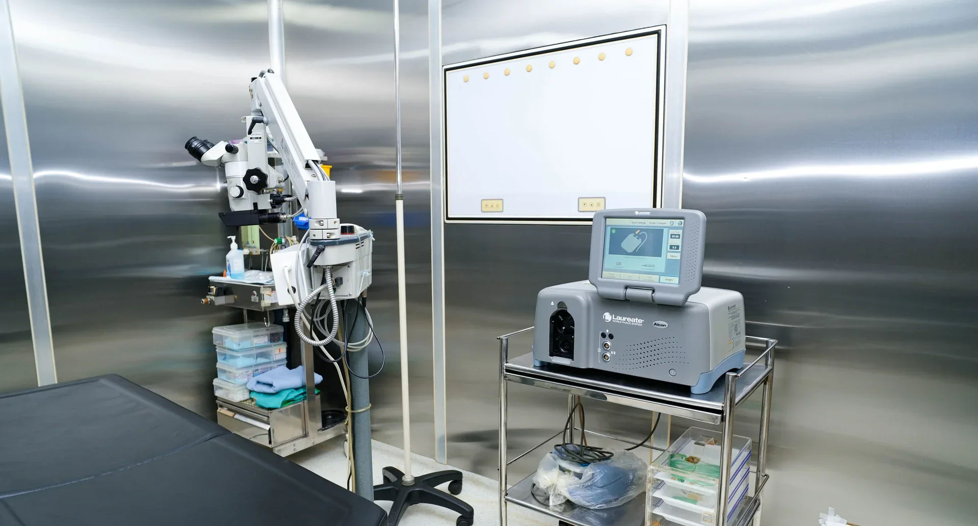 iSight Eye Care clinic, view 8