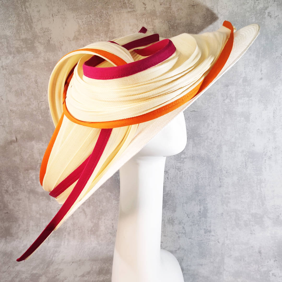 Chapeau Capeline en buntal - Jardin de la Mode Paris - Chapelier Modiste Boutique