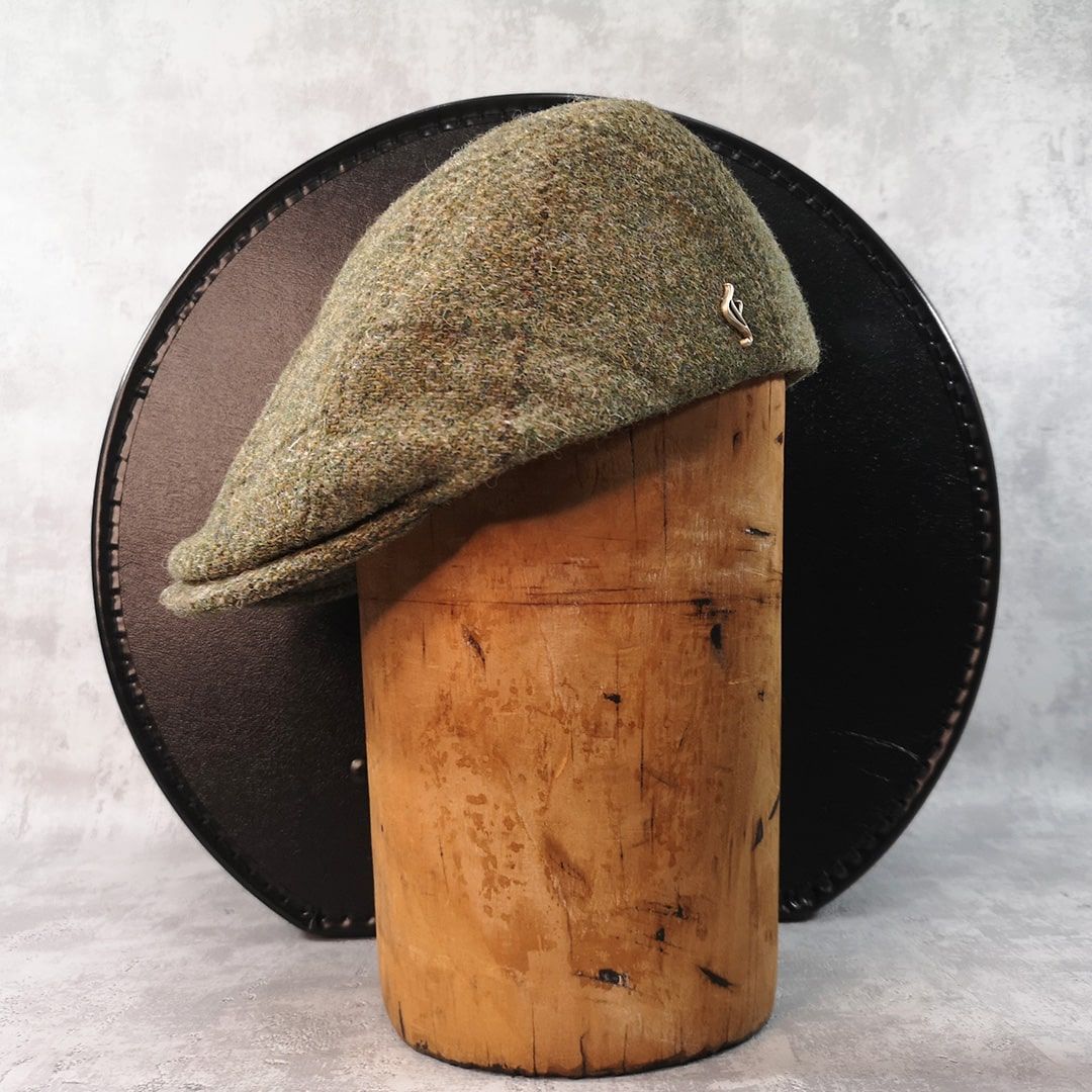 Chapeau Flechet Harris tweed Jardin de la Mode Paris Chapelier Modiste - Nadine Perez