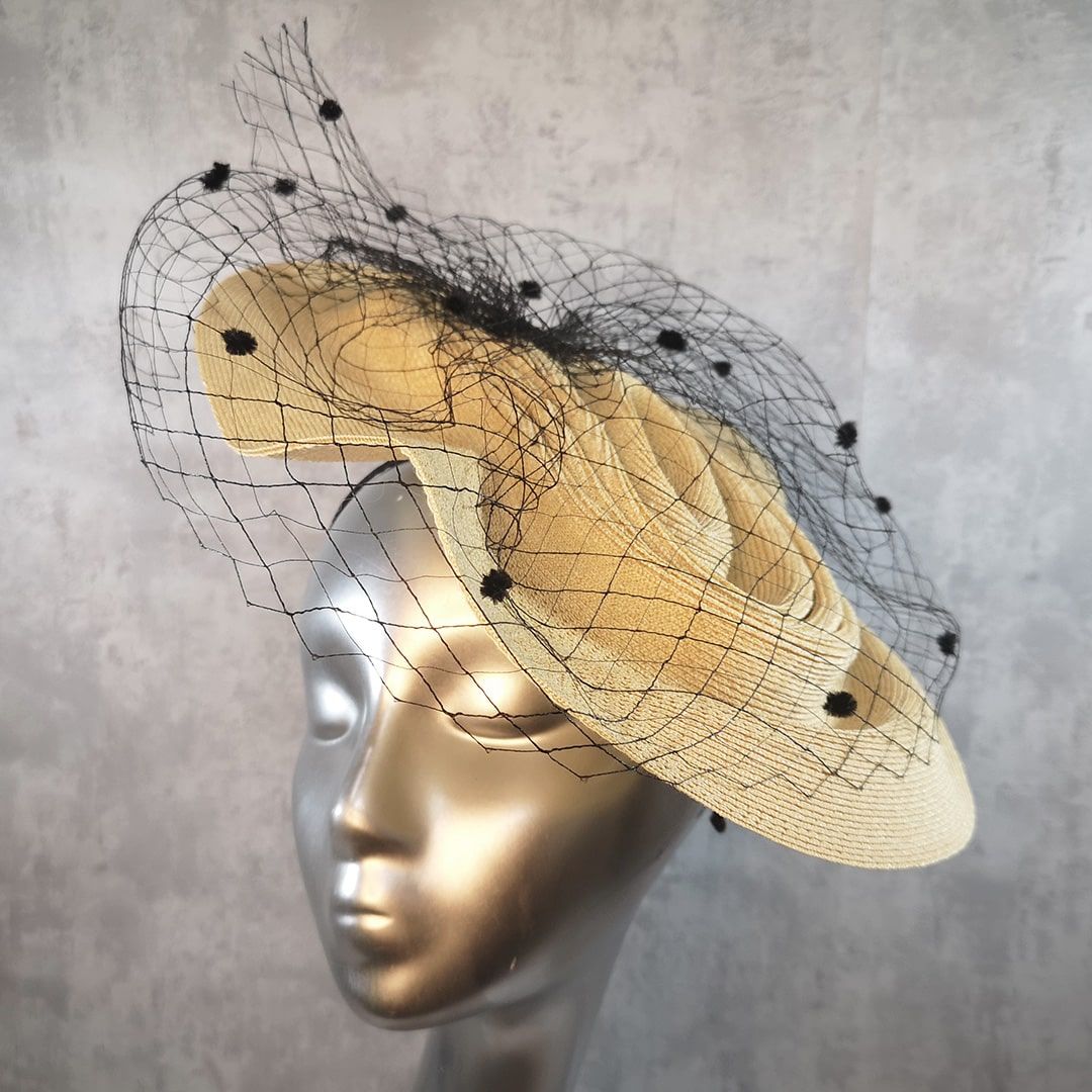 hat Drapé paille fine - Jardin de la Mode Paris - Chapelier Modiste Boutique