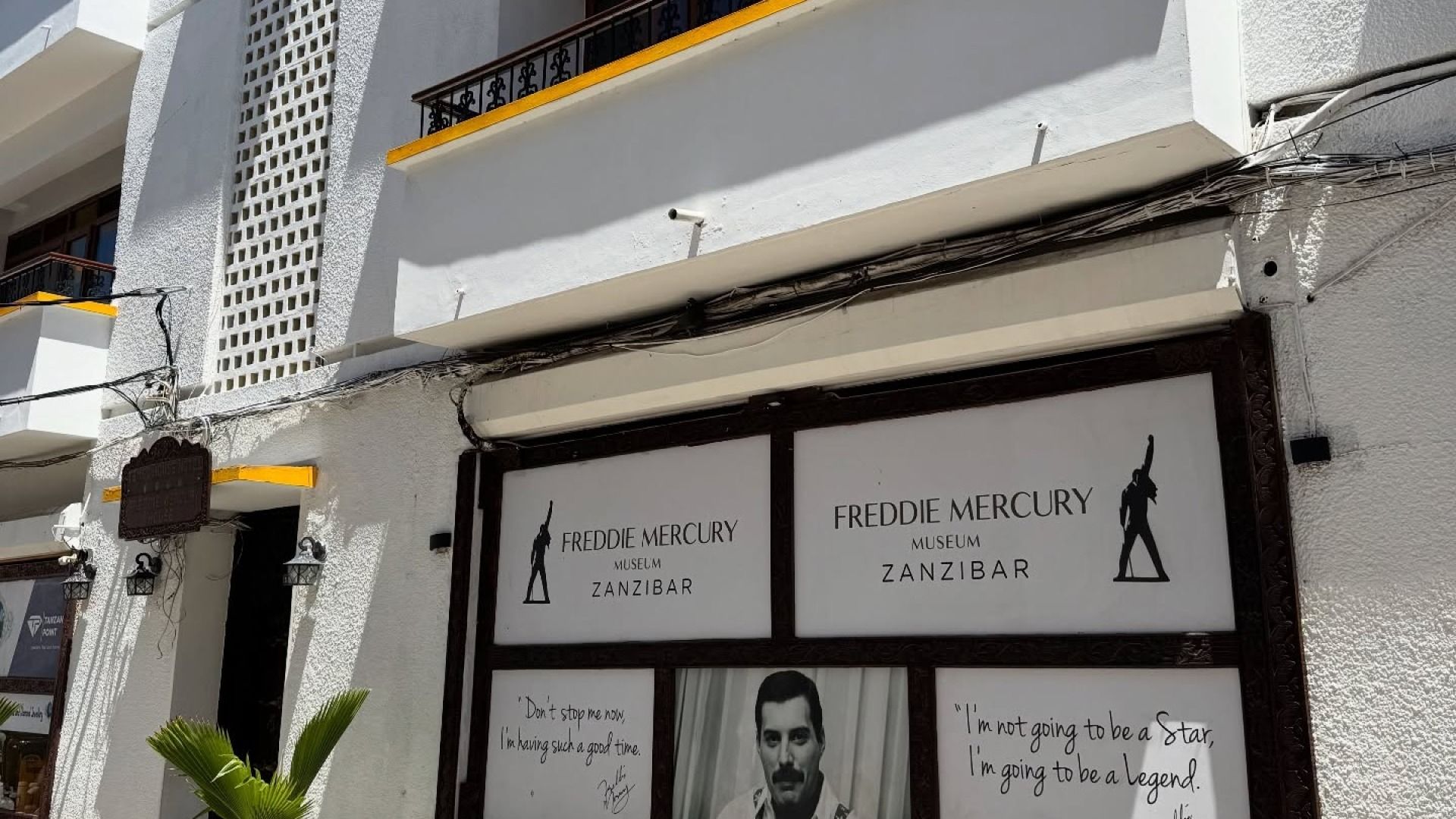 Zanzibar Day Trip: Stone Town & Prison Island Tour