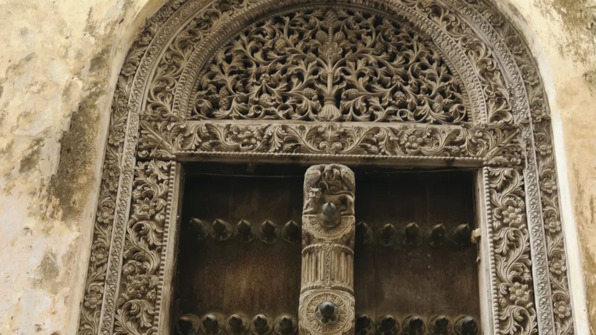 Zanzibar Day Trip: Stone Town & Prison Island Tour