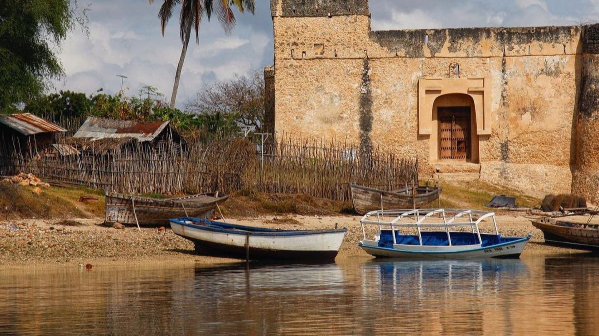 5 pax Kilwa Heritage & Island Adventure for 4 Days