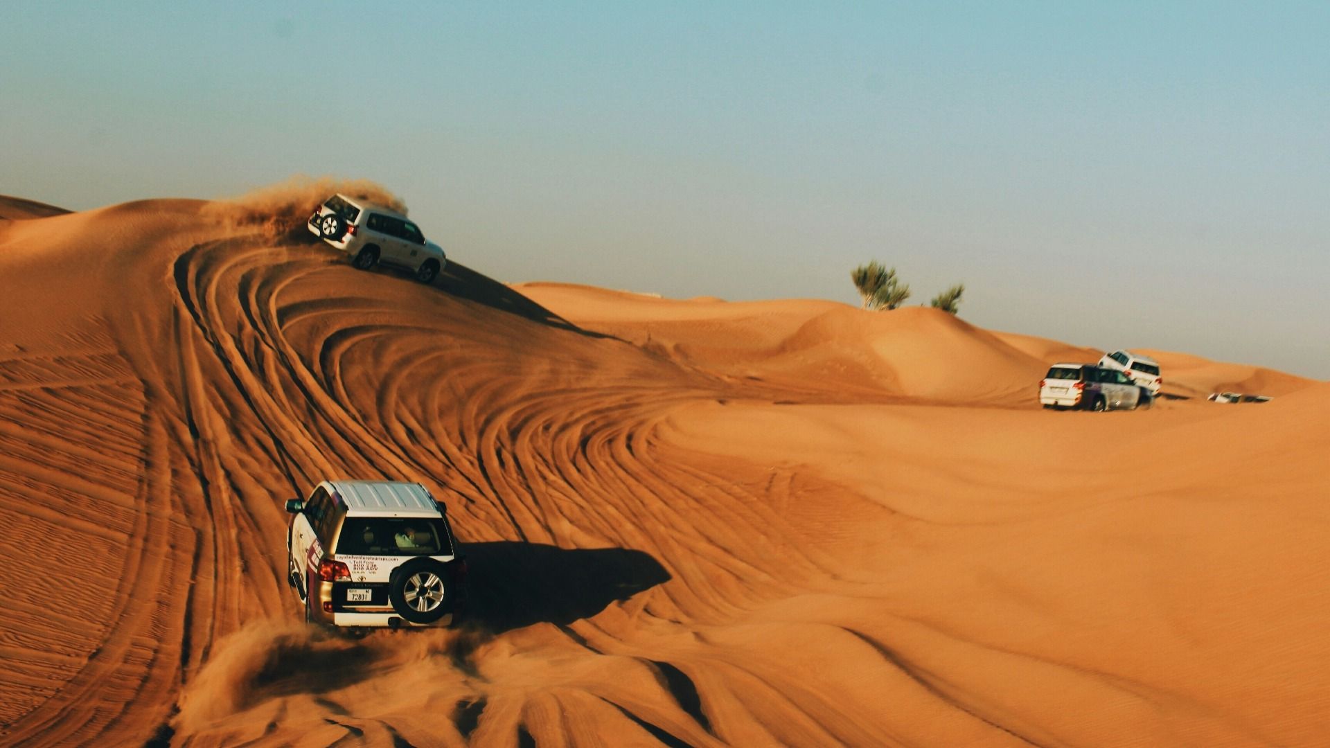 4-DAY DUBAI TOUR PACKAGE – CITY, DESERT & MARINA EXPERIENCE 