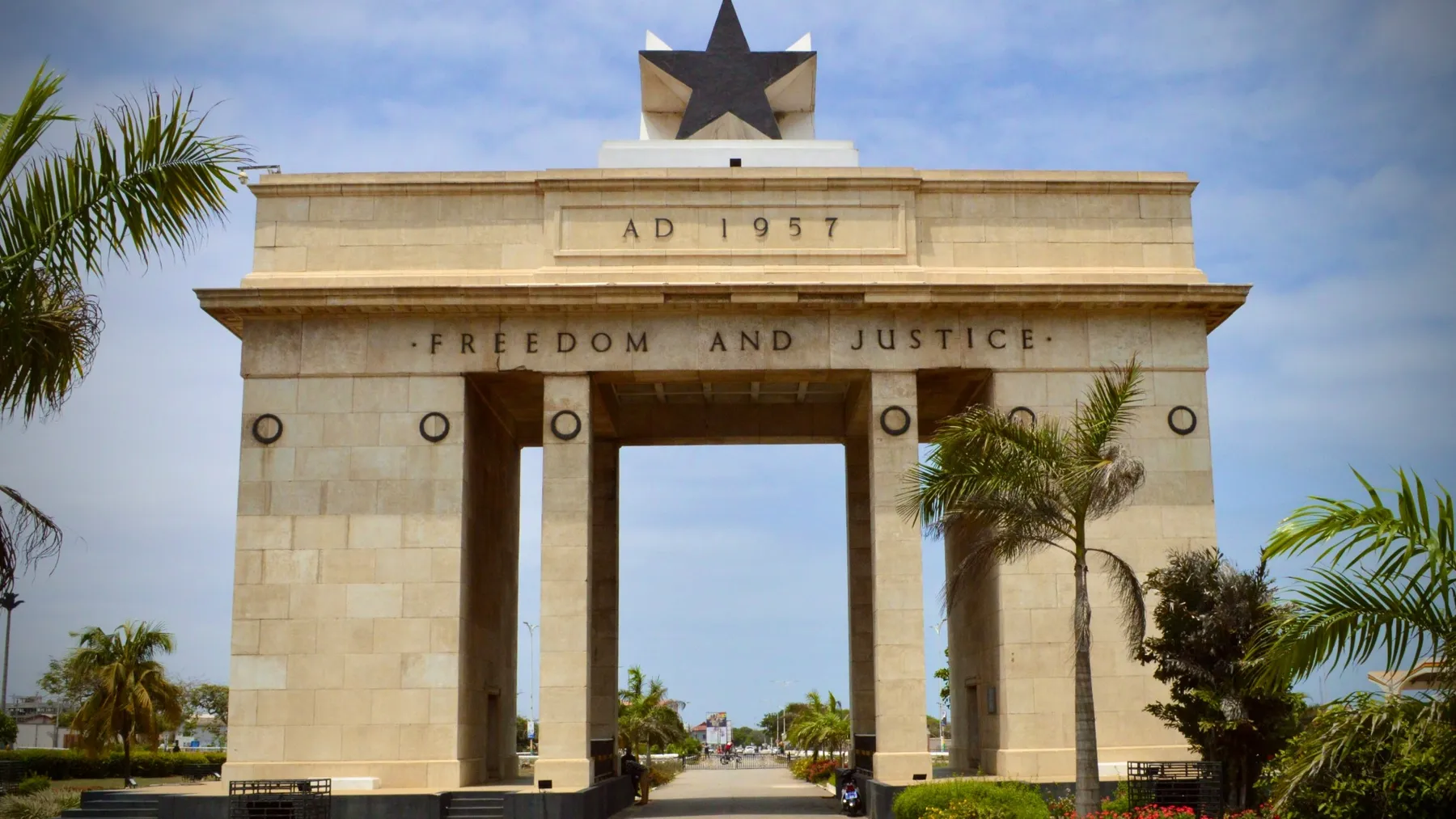 Explore Ghana: 7-Day Cultural, Nature & Heritage Tour