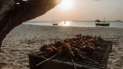 Sinda Island Beach & Snorkeling Day Trip