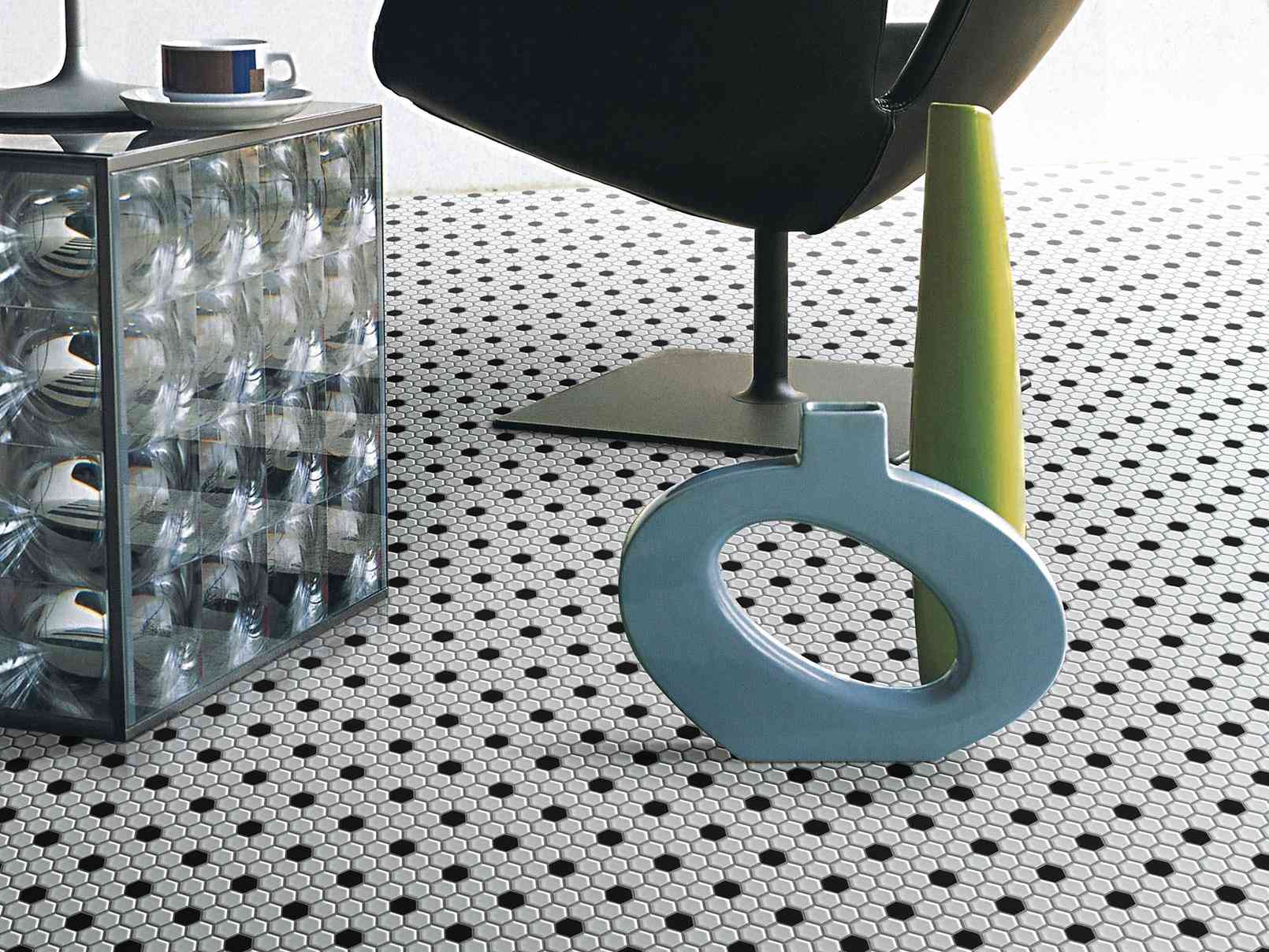 CLASSIC MOSAICS