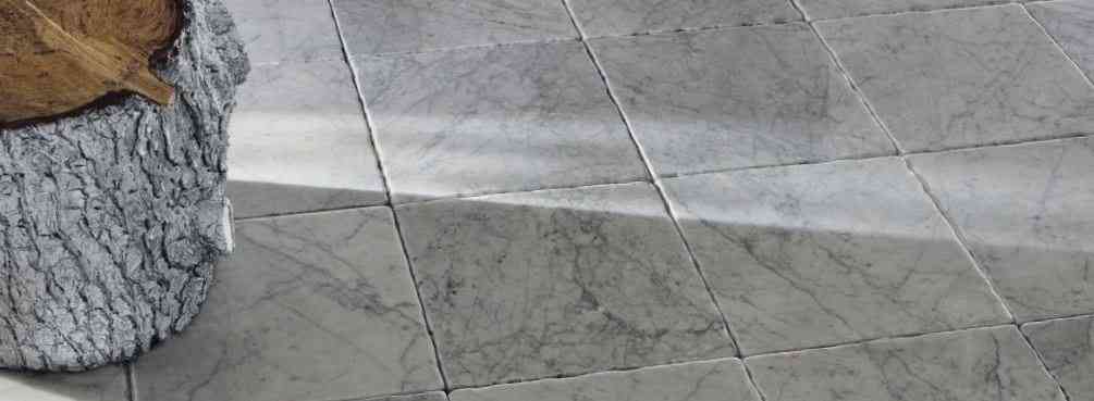 Tumbled Carrara Antique Collection