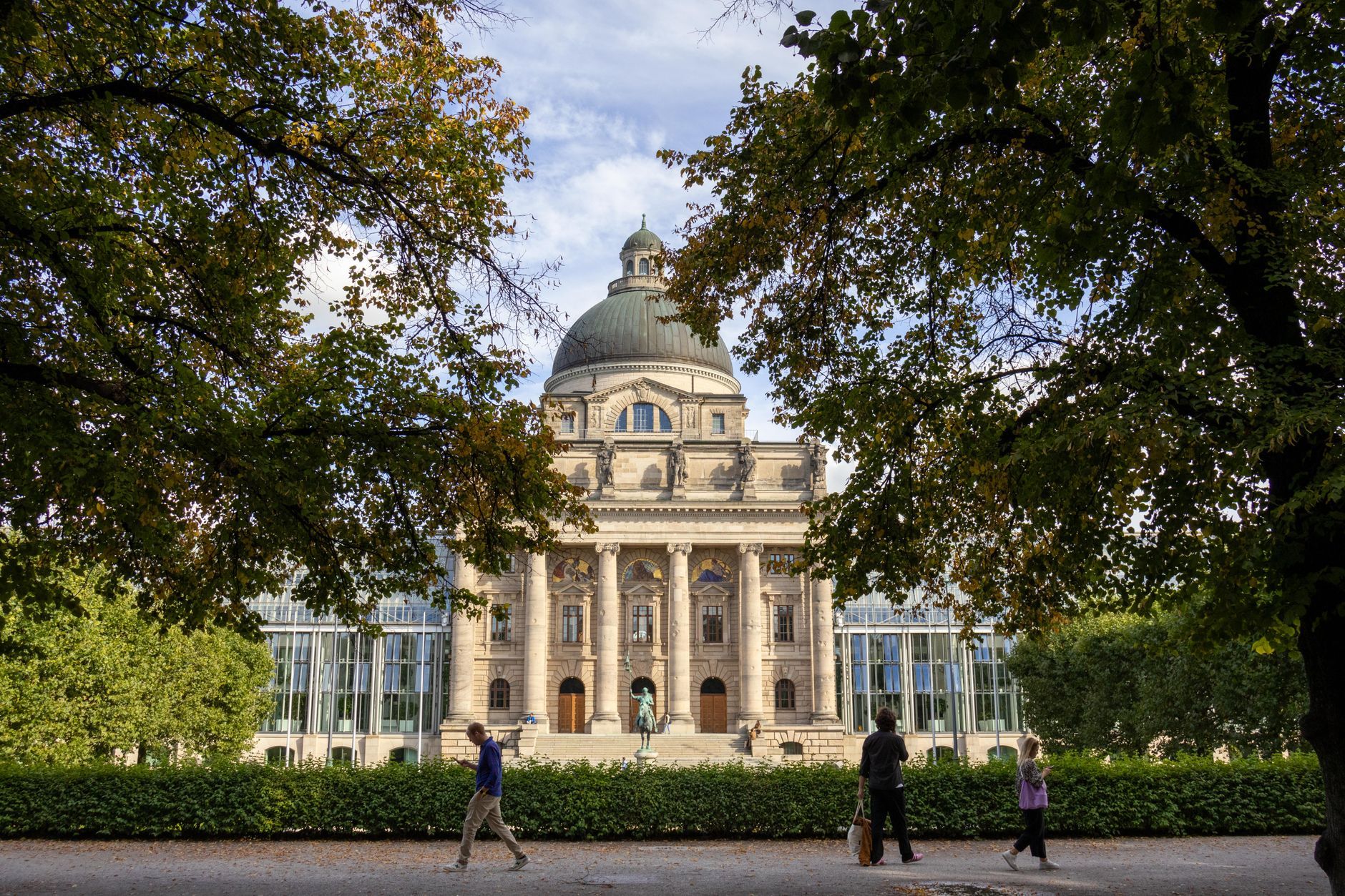 Day 2: Art, Parks & Bavarian Bliss - Munich blog