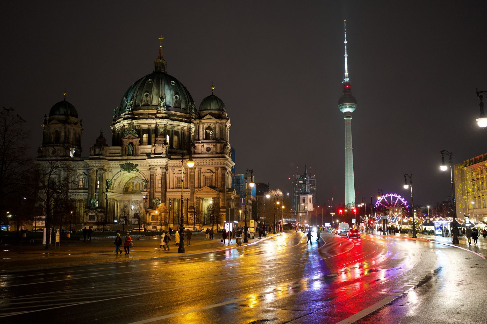 Captions for Exploring Berlin - Berlin blog
