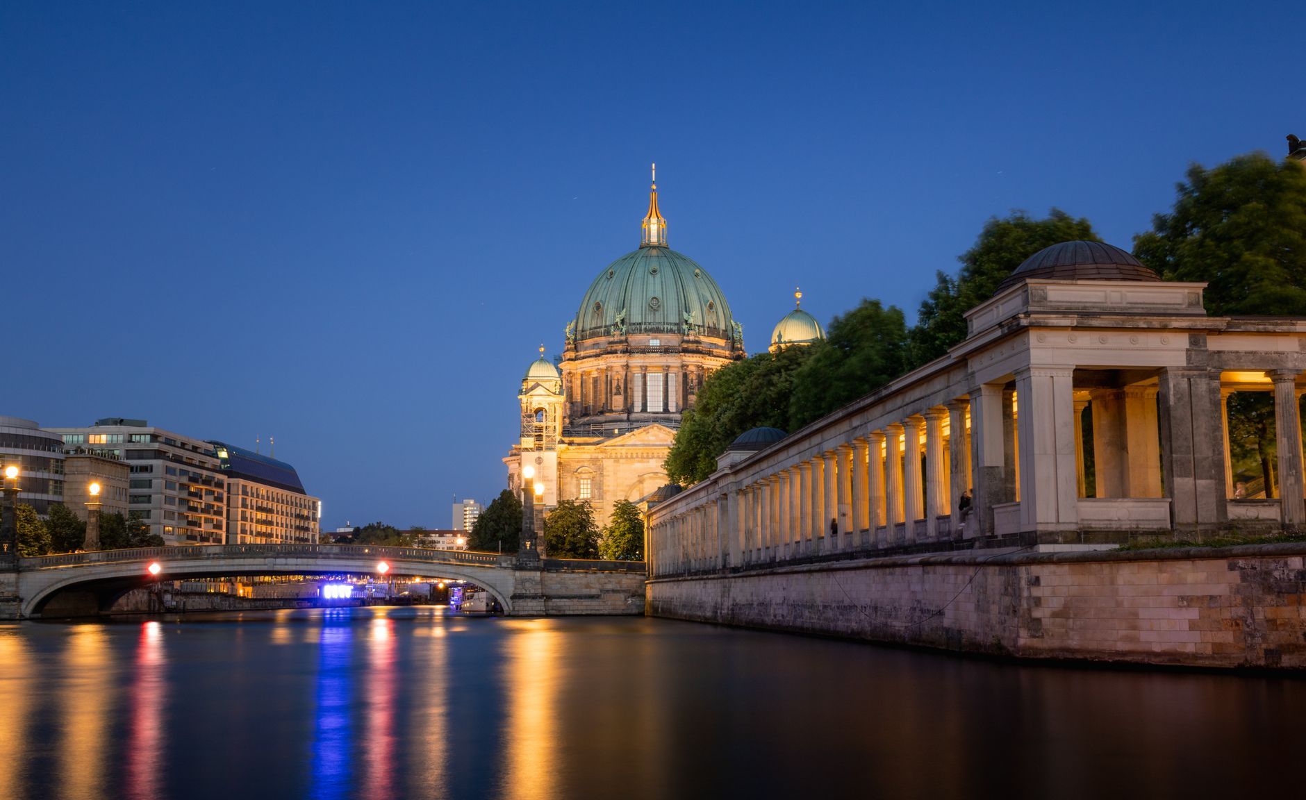 Captions for Berlin Romantic Moments - Berlin blog