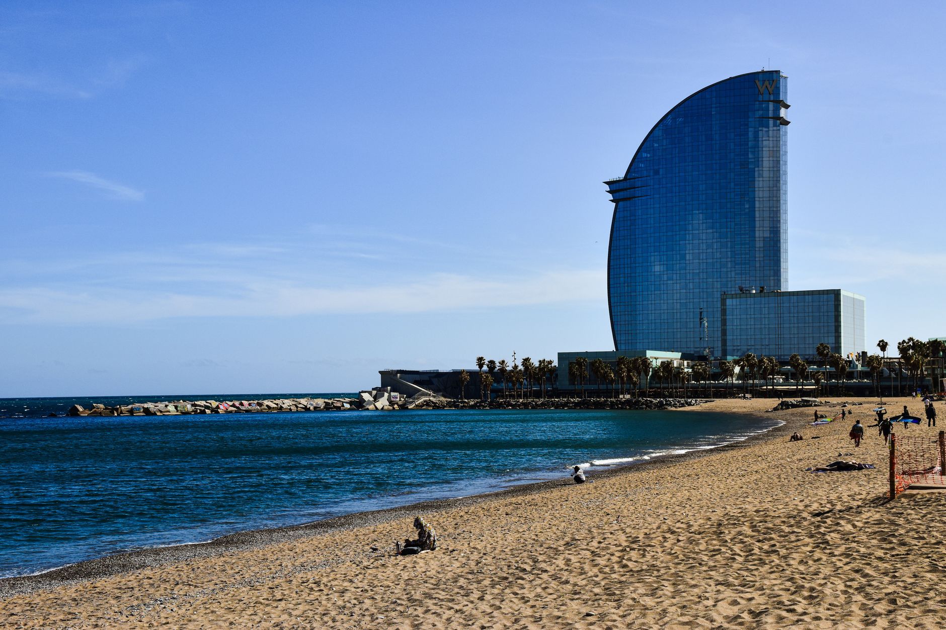 Quick Comparison: Barcelona Beaches at a Glance - Barcelona blog
