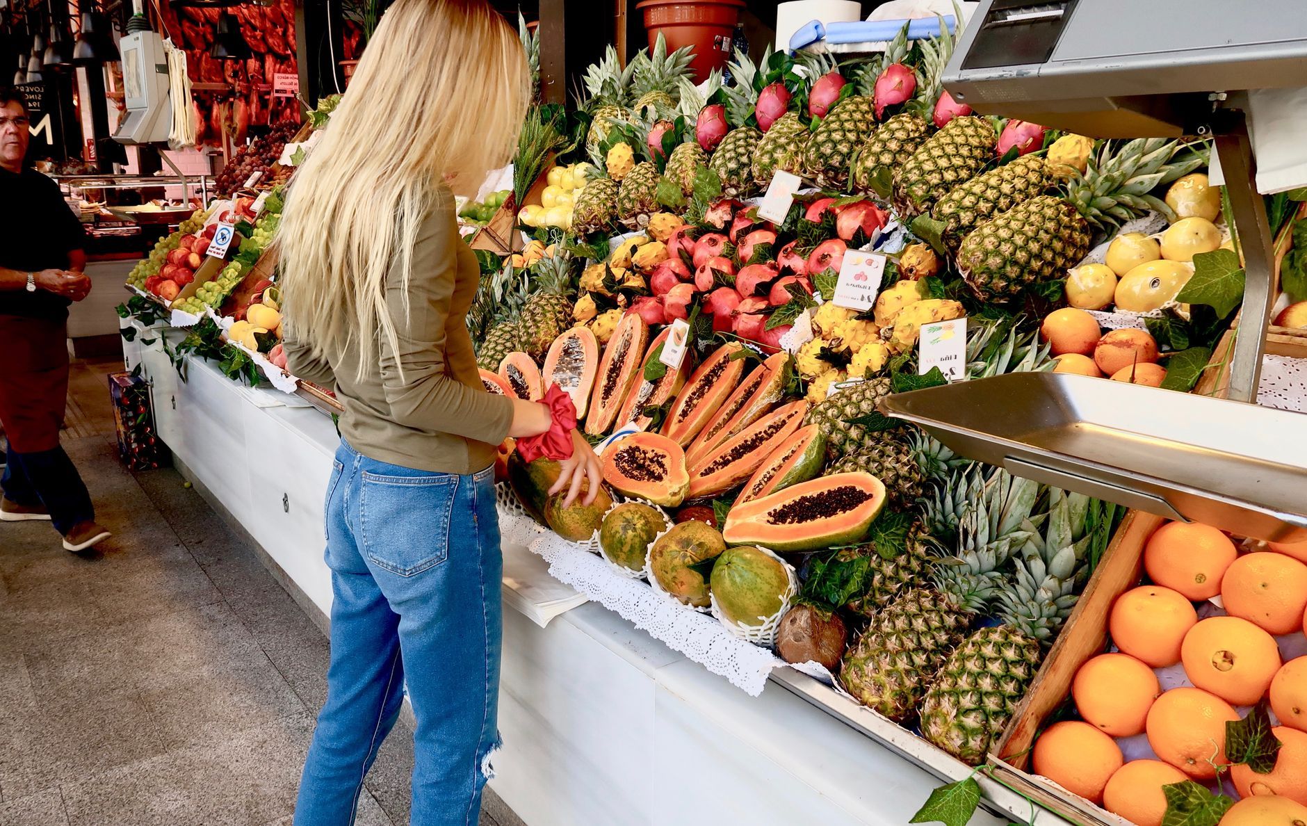 Madrid's Food Scene: Hidden Restaurants and Markets - Madrid blog