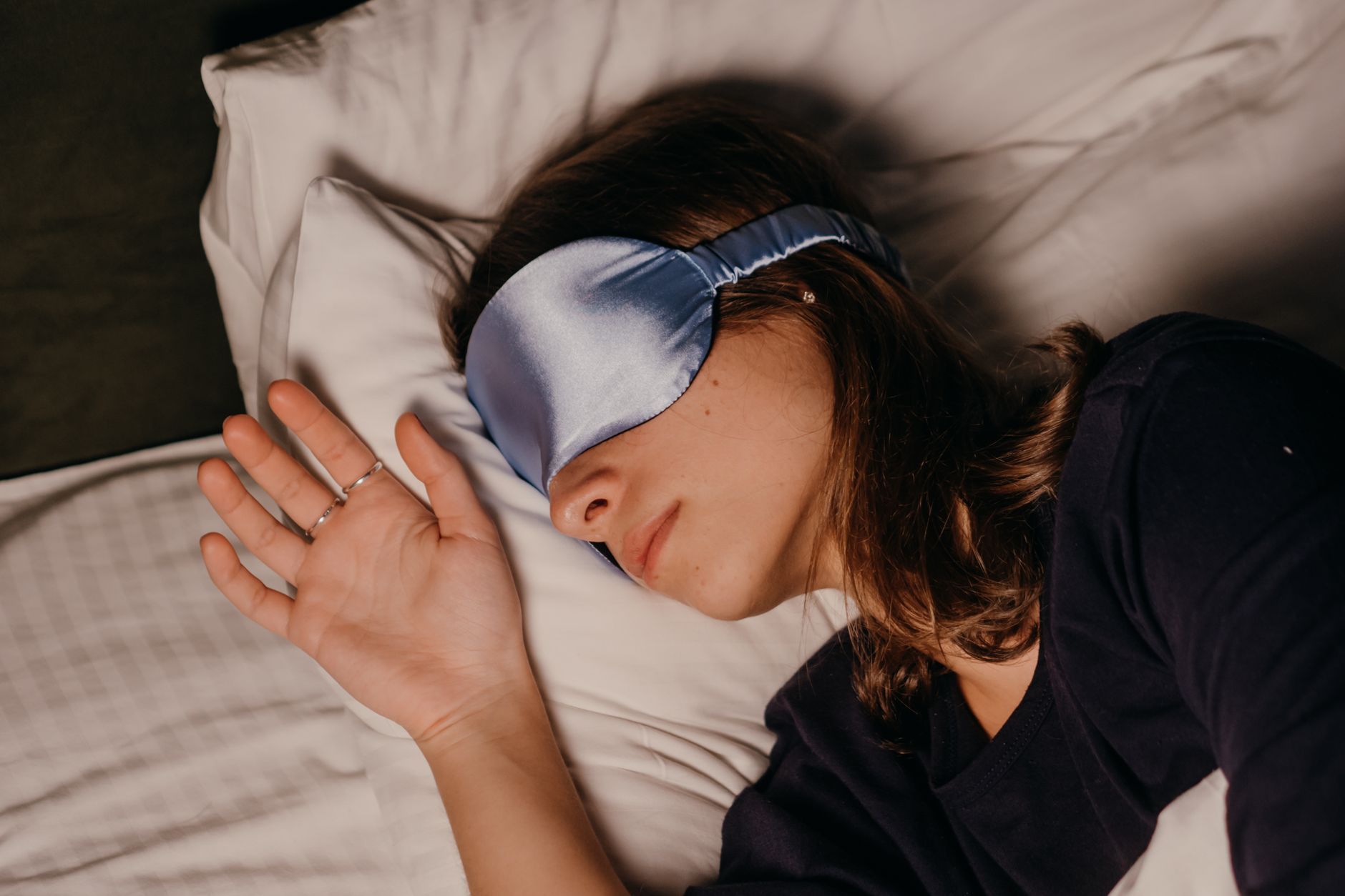 What Helped Me Sleep Better While Traveling - Health Tips blog