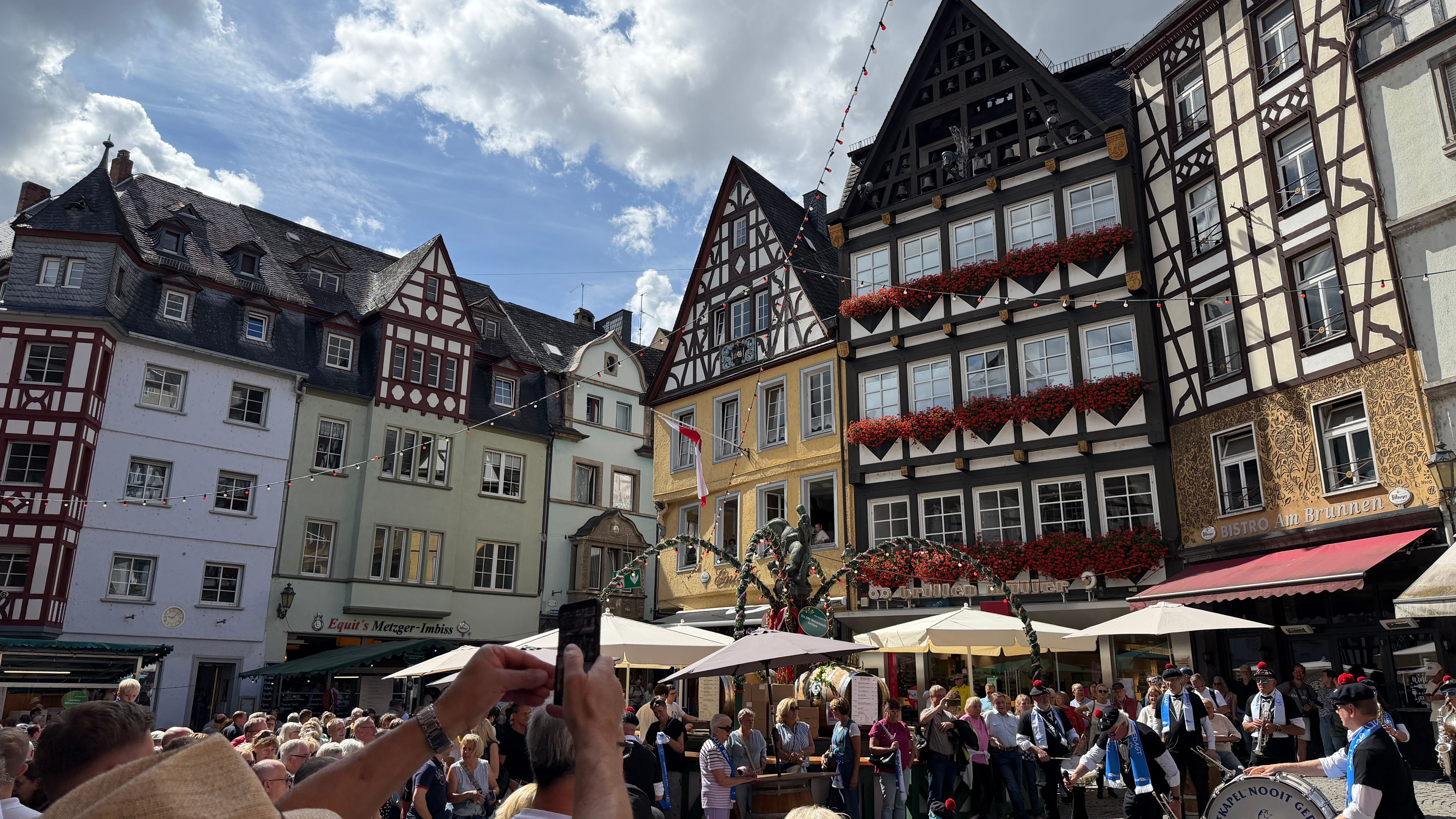 Musician in traditional dress at the Marktplatz