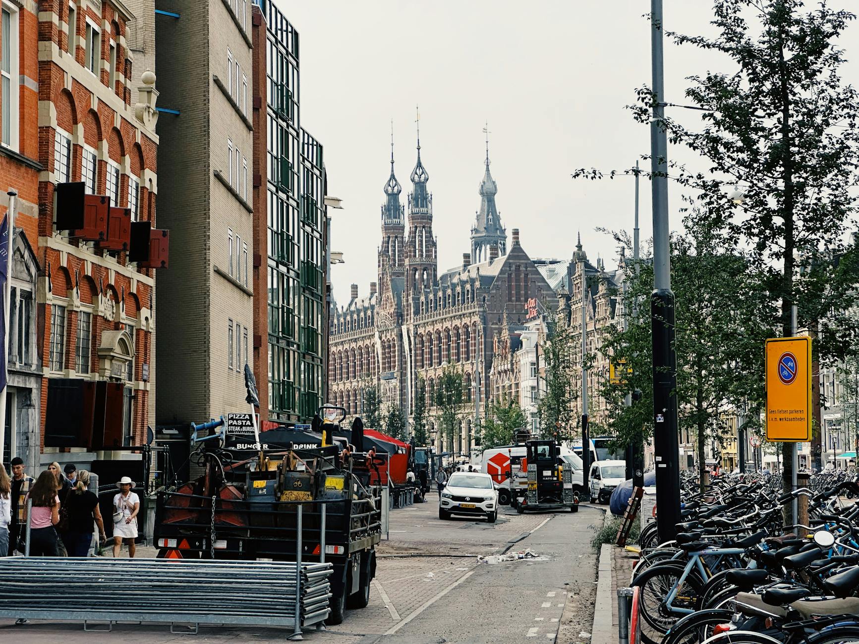 100+ Amsterdam Instagram Captions