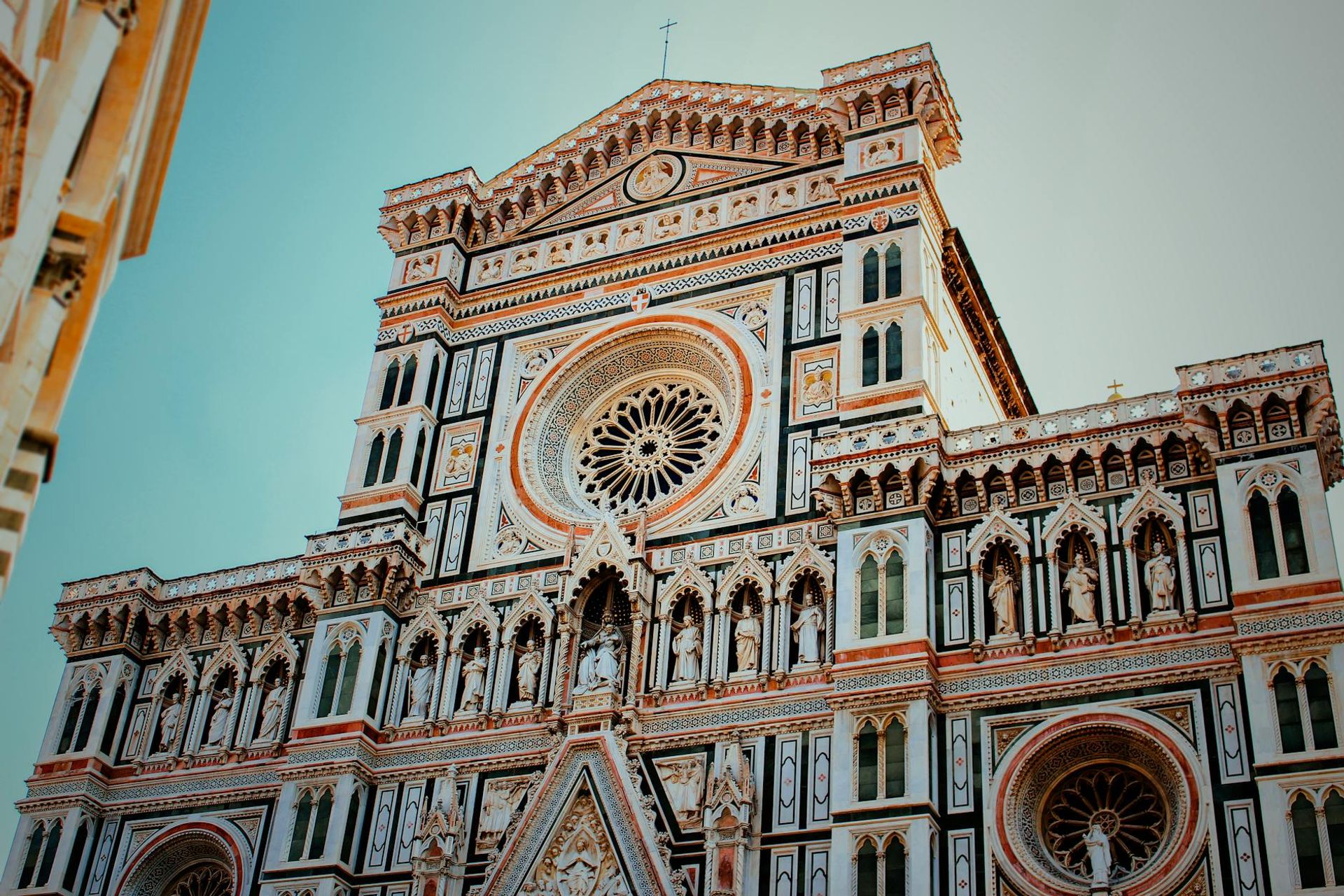 Italy Travel Guide - Your Ultimate Trip Planner to the Heart of Europe