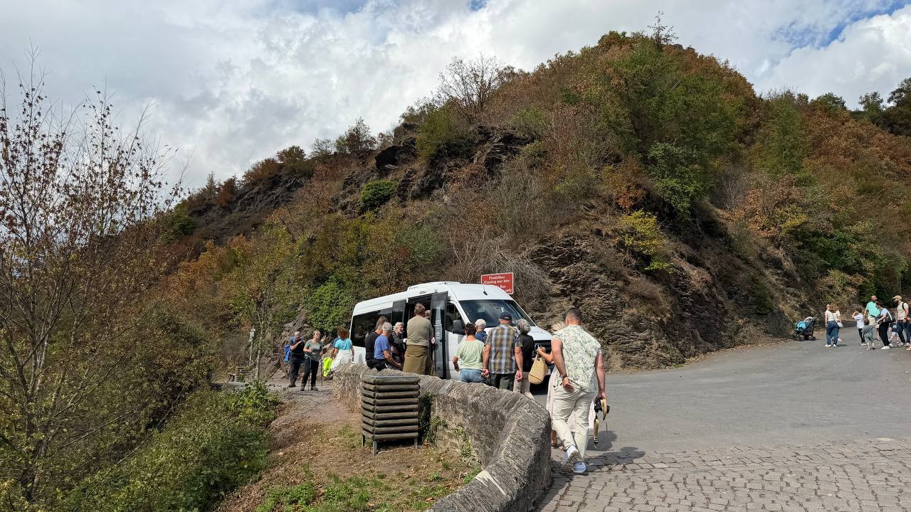 Burg Eltz shuttle bus parked at the lower stop
