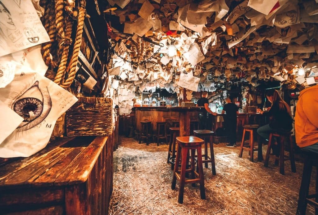 Budapest Nightlife 11e