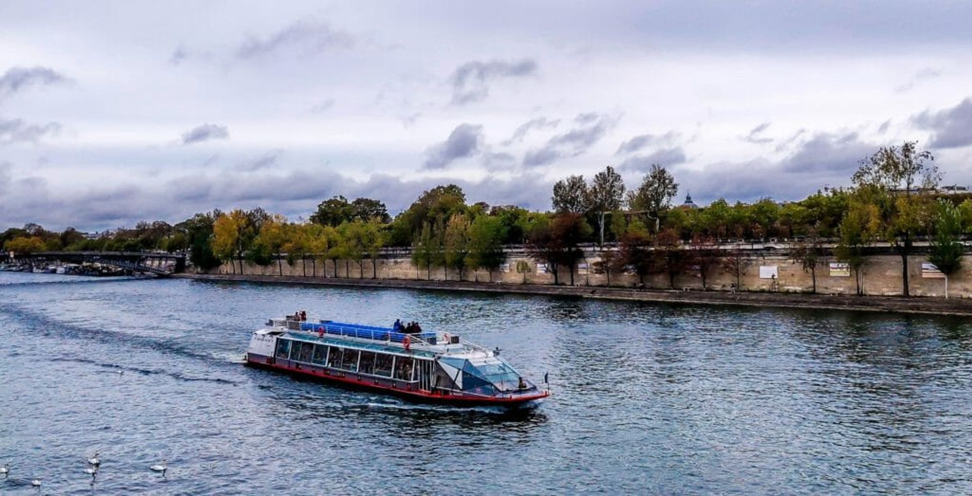 How to Spend The Best Ever Valentine's Day in Paris?