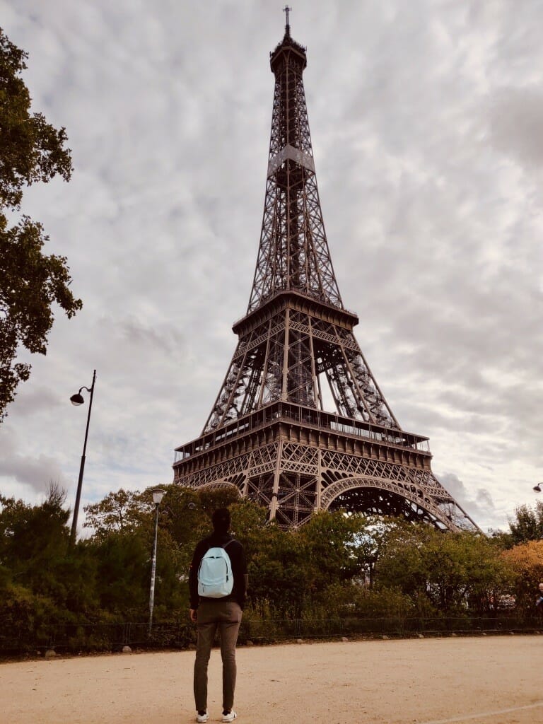 Pont Dlena Eiffel Chasing Whereabouts