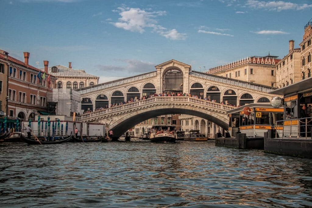 Top Things To Do In Venice Rialto Bridge 1