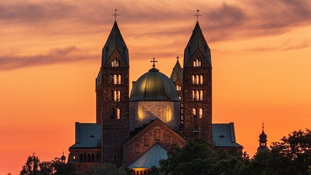Speyer Chasing Whereabouts