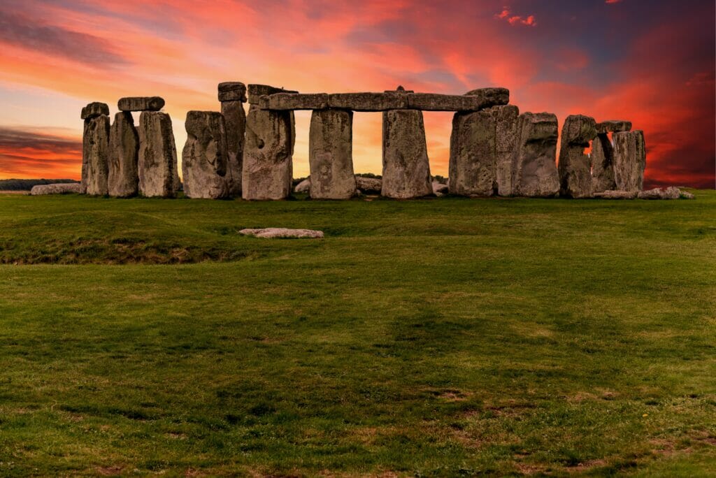 Day trip to Bath from London itinerary - The Stonehenge