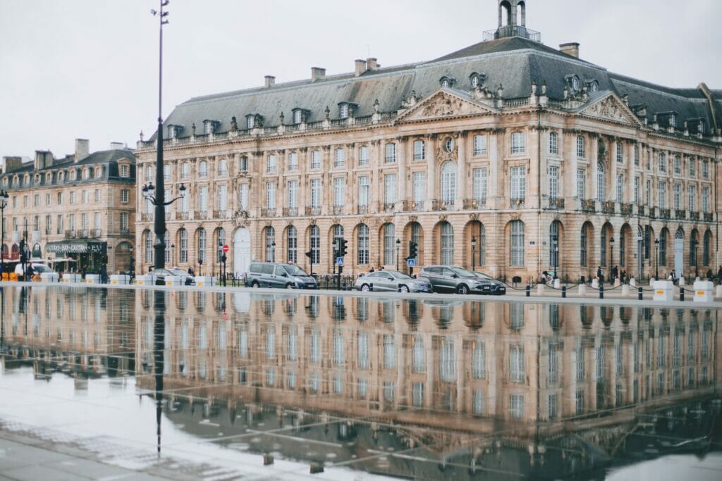 Best Places to Live in France - Bordeaux