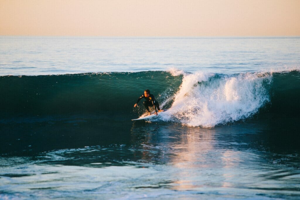 Austin Neill Uhd0uyp79dg Unsplash