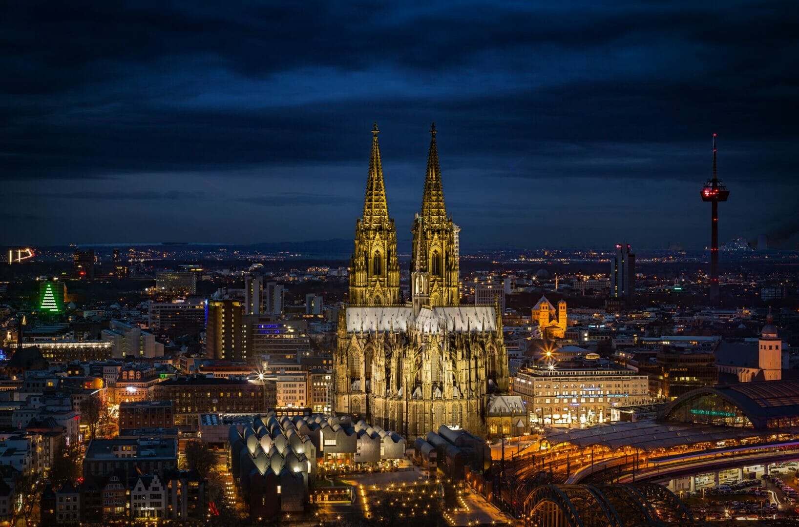 20 Best Day trips from Frankfurt Germany - 16. Cologne