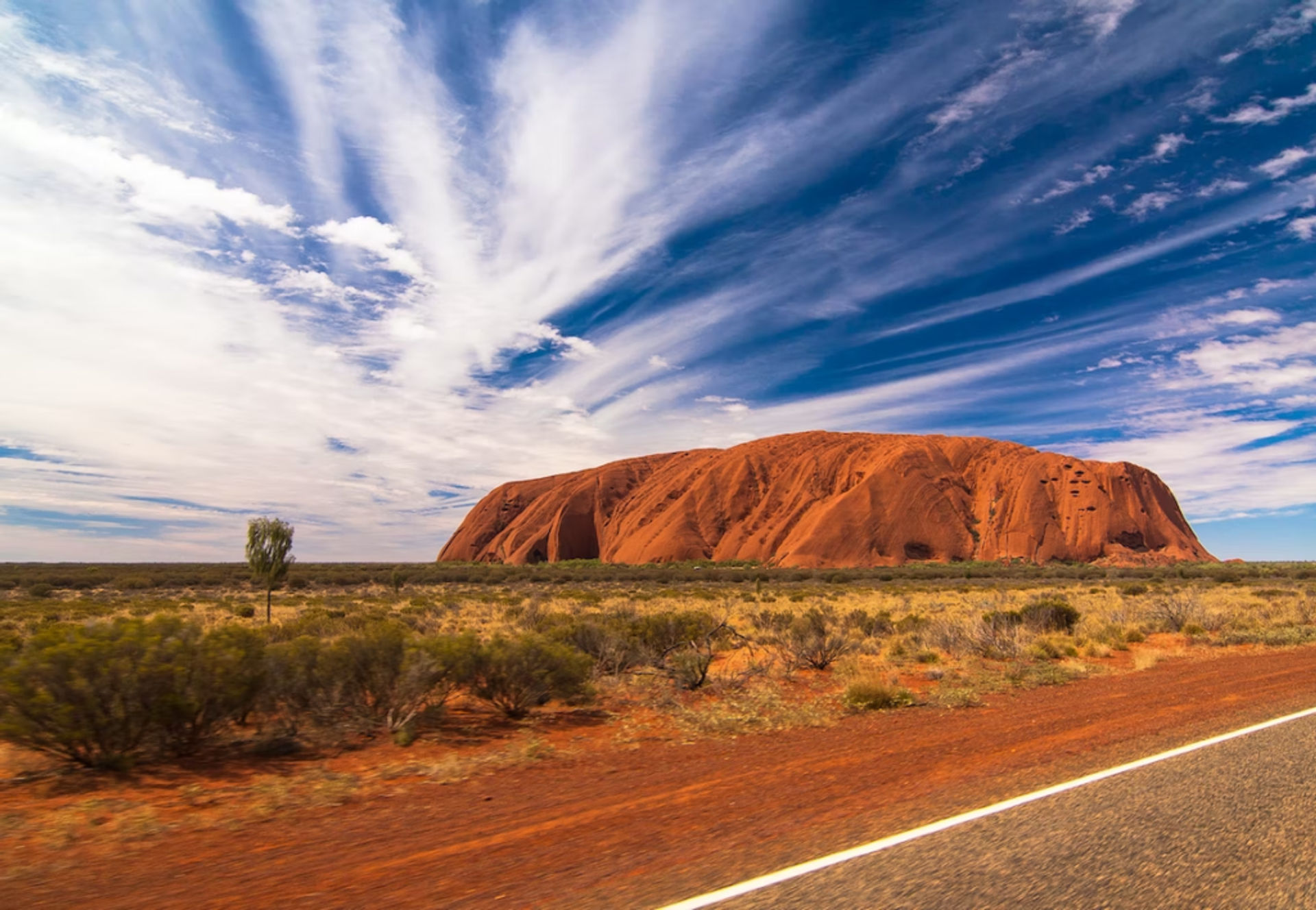 Are visitors allowed on Uluru?